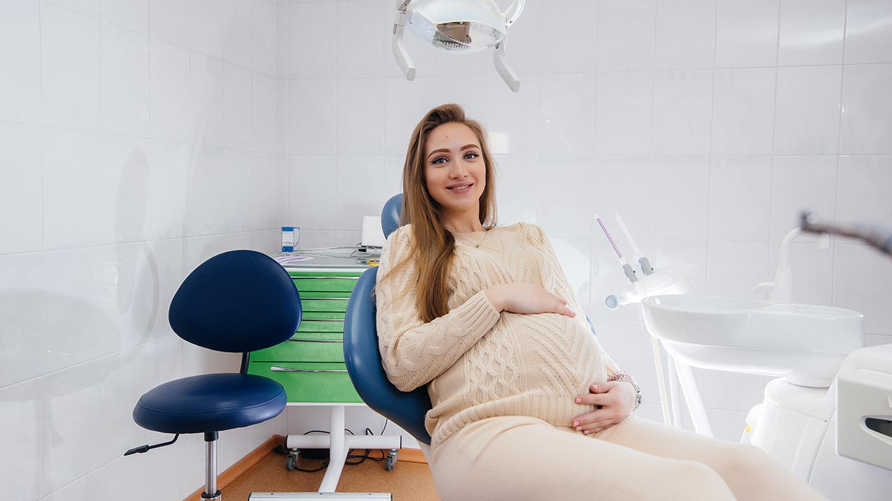 ألم الأسنان أثناء الحمل: صحة الفم والأسنان أثناء الحمل