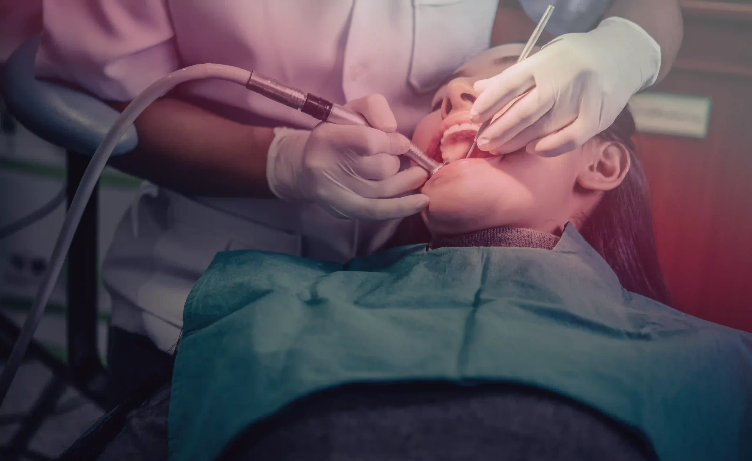 Understand the signs and symptoms of an allergic reaction to dental anesthesia, and learn what to do if you experience one during a dental procedure.