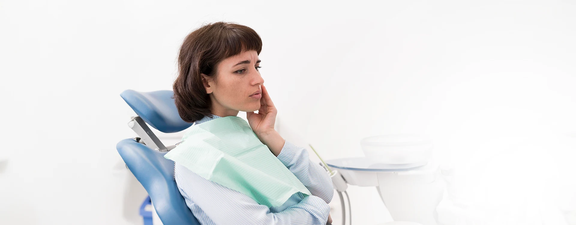 We can understand the problem of severe nause in dentistry.