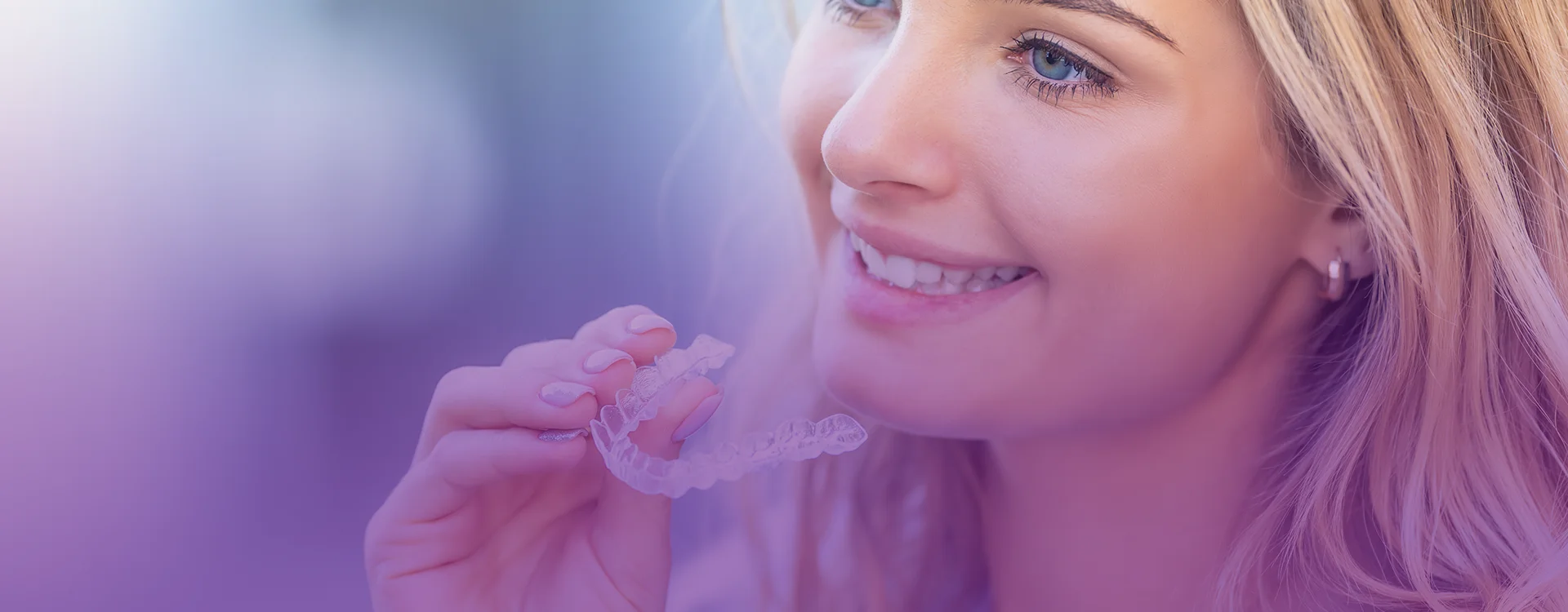 Визуализации, показващи преди и след обработката на прозрачната плоча.