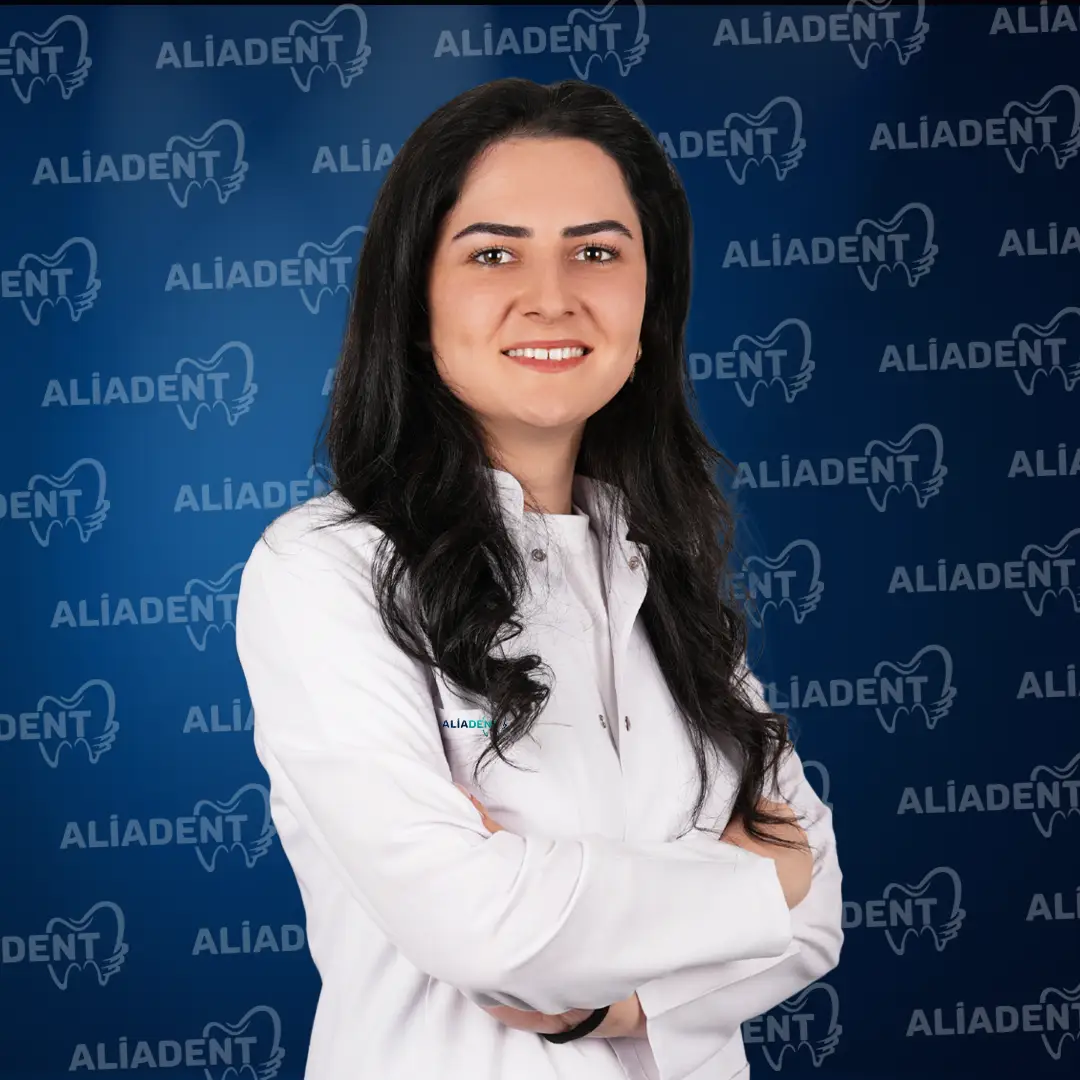 emine-biyik-aliadent-agiz-ve-dis-sagligi